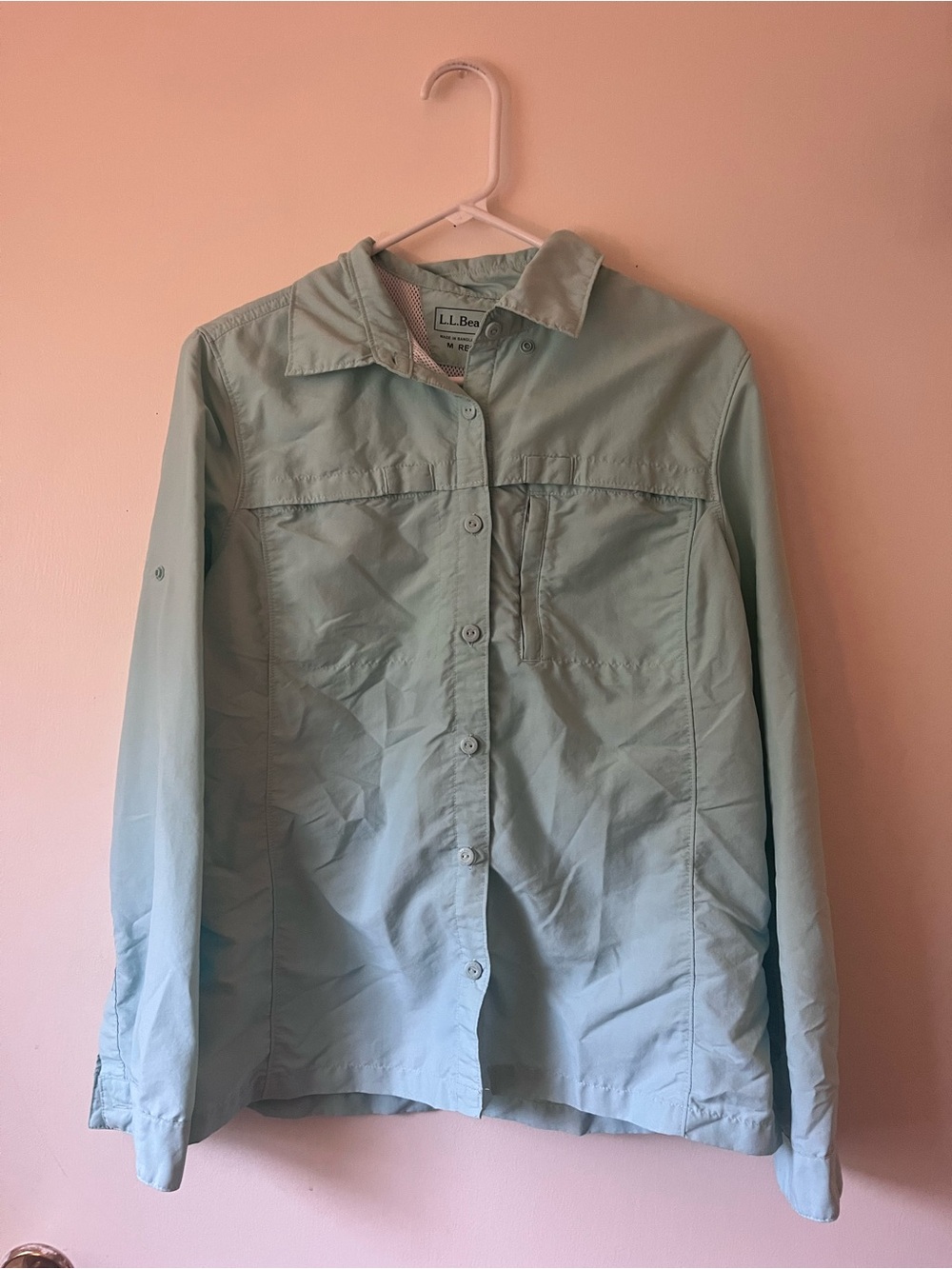 L.L. Bean Women’s Vented Light Teal Button-Front Long Sleeved Shirt Size Medium